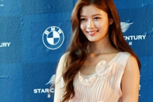 김유정, 갑상샘기능 이상으로 활동 ‘빨간불’