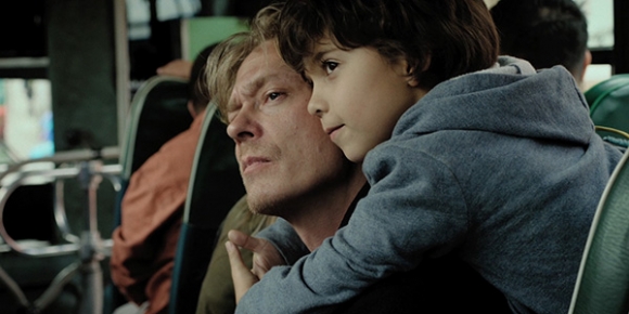 영화 ‘나는 아들을 사랑하지 않는다’ 캐릭터 영상의 한 장면.