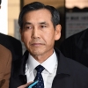 ‘댓글 공작’ 김관진 이어 임관빈도 석방…법원 “증거인멸 우려 없어”
