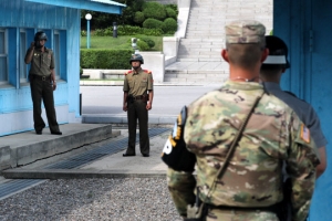 北추격조, 북한군 쫓다 JSA ‘금’ 넘었다