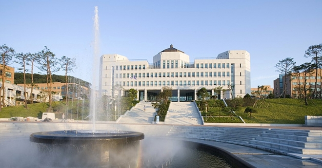 단국대학교 죽전캠퍼스 본관