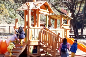 의왕시, 영유아 눈높이 맞춘 자연친화 놀이공간 2곳 조성.