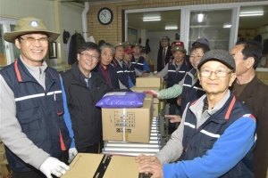 [자치단체장 25시] 일자리·용돈 생기고 건강은 ‘덤’… 노원구 ‘실버택배’ 메카로