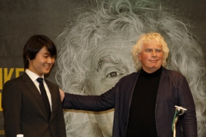 “베를린 필도 나도 새로운 항해를 떠나야 할 때” 사이먼 래틀