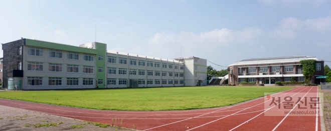 지난해 학생 수 감소로 문을 닫은 강진 성요셉여자고등학교가 기숙형 인가 대안학교인 ‘성요셉상호문화고등학교’로 다시 문을 연다.