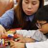 [서울포토] 엄마와 함께 만드는 레고 건물