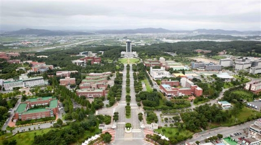 대구사이버대학교, 특성화 학과 자격증 직장인들에 인기