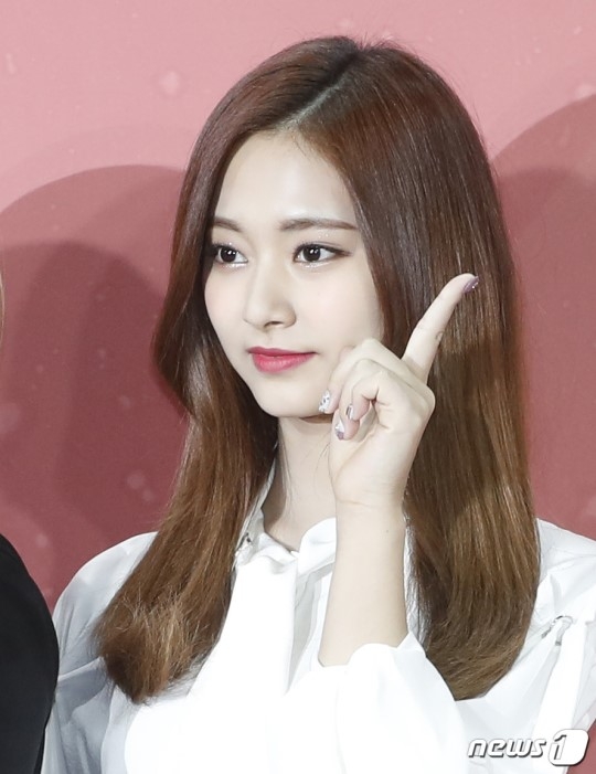 ‘2017 멜론뮤직어워드’ 트와이스 쯔위