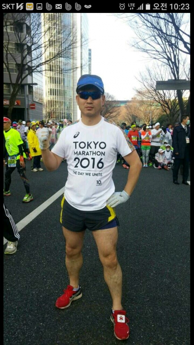 2016년 일본 도쿄마라톤대회에 참석한 전두환씨.