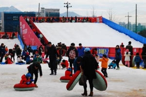 튜브썰매 씽씽~ 겨울 놀이터, 너로 정했다