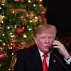 [포토] 트럼프 美 대통령 “산타의 위치를 알려드립니다”
