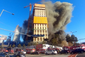 광교 공사장 화재, 1명 사망 14명 부상…SK건설 “책임지고 수습에 만전”