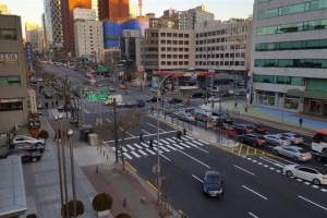 서초에 사평대로 횡단보도 설치