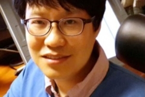 윤서인, 정우성 비난 “난민 희망 돼달라고? 본인은..”