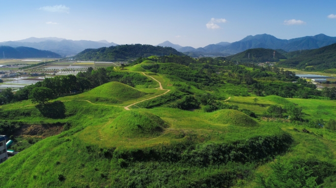 유네스코 세계유산 등재를 추진하고 있는 함안 말이산고분군