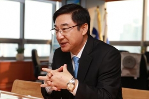 “그분 뜻처럼… 99% 정직한 시민 편에 서겠다”