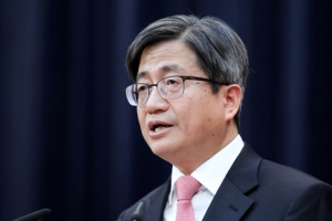 검찰 ‘블랙리스트 PC 열람’ 김명수 대법원장 고발사건 수사 착수