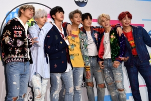방탄소년단, 유튜브 1억뷰 뮤비 12개…‘마이크 드롭’도 돌파