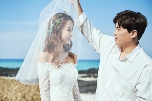 류현진♥배지현 아나운서, 웨딩화보 추가컷 공개 “각자 자리에서 최선”