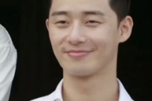 ‘윤식당2’ 박서준 “형님 제가 할게요” 씩씩한 알바생의 한 마디