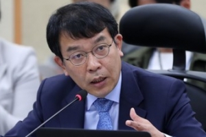 김종대, “MB, UAE 원전 팔 때 몰래 군대 끼워 판 것”