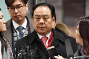 [서울포토] 영장실질심사 앞둔 이우현…“성실히 답변하겠다”