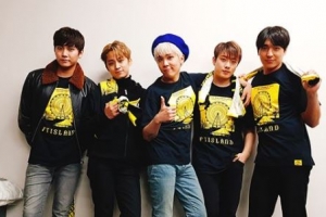 최민환♥율희 결혼, FT아일랜드 멤버들 진심어린 축하 “네가 형들을 제치고..”