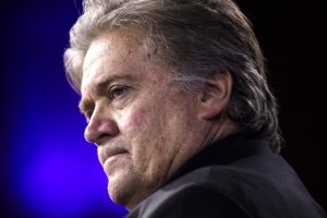 배넌, 유럽극우 지원 지속…佛 찾아 “역사는 우리 편”