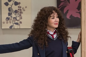 ‘아는 형님’ 엄정화 “최근 강호동 한마디에 예능 공포증 극복”