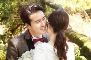 ‘시계바늘’ 트로트 가수 신유, 오늘(6일) 결혼...신부는 6살 연하 PD