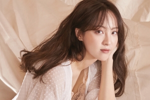 ‘의문의 일승’ 정혜성 반전 화보...“할머니 될 때까지 연기하고파”