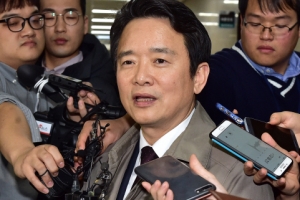 남경필 경기지사 ‘나는야 조조’라며 15일 한국당 복당 시사