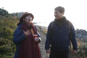 “길엔 삶과 흔적 녹아 있어… 느리게 가야 위안 받고 희망 보여”