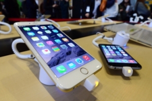 애플, 중국産 사용? “신설 업체와 협의중”