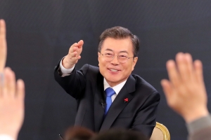 문 대통령 신년기자회견 ‘위안부’ 언급에 일본 ‘불편’