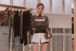 ‘골든디스크’ MC 이성경, 일상에서도 모델포스 뿜뿜...“미모 실화냐?”