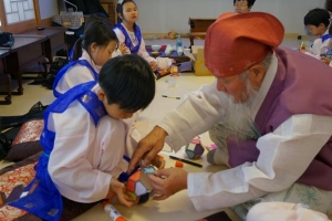 무계원 서당서 충ㆍ효ㆍ예 익힌다