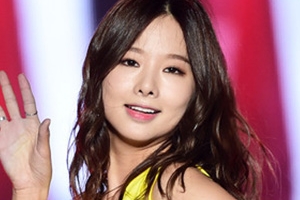 EXID 측 “솔지, 안와감압술 무사히 마쳐” 현재 상태는?