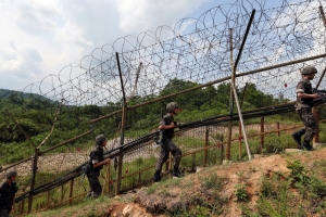 작년 6월 중부전선 귀순병 “철책 넘어 소리쳐도 국군 대응 없었다”
