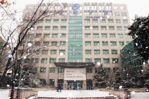 아빠~ 눈 치워요