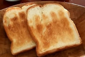 98살 노인 혼자 식빵 먹다 사망…“요양보호사 과실 없어”