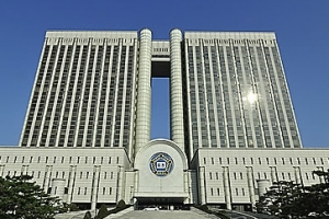 ‘모란시장 10년지기 생매장’ 모자, 항소심서 형 늘어나… “도저히 납득 어려운 범행”