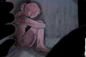 “동영상 뿌리겠다” 여고생 협박 3년간 성관계 40대 학원장 검거