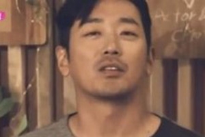 ‘한밤’ 하정우, 박지훈 유행어 ‘내 마음속에 저장’ 포즈 요청하자...