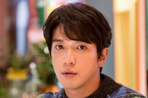 정용화, 대학원 진학 이유가 군입대 연기 때문? 소속사 “전혀 무관하다”