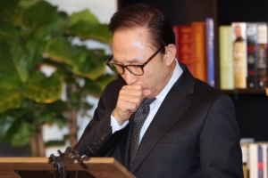 [MB소환 D-3] 검찰 조사받는 다섯 번째 전직 대통령