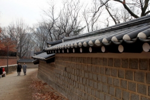 덕수궁 돌담길  ‘완전체’로