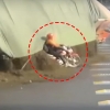 하늘이 도운 오토바이 운전자 사고 영상