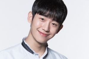 정해인 ‘밥 잘 사주는 예쁜 누나’ 출연 확정...손예진 상대役