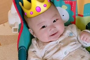 ‘장범준 ♥’ 송승아, 둘째 아들 근황 공개 ‘귀요미 눈웃음’